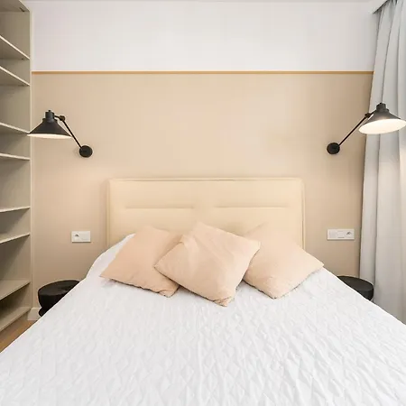 Aqua Polanki Bodnar コウォブジェク