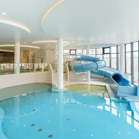 Aqua Polanki Bodnar *